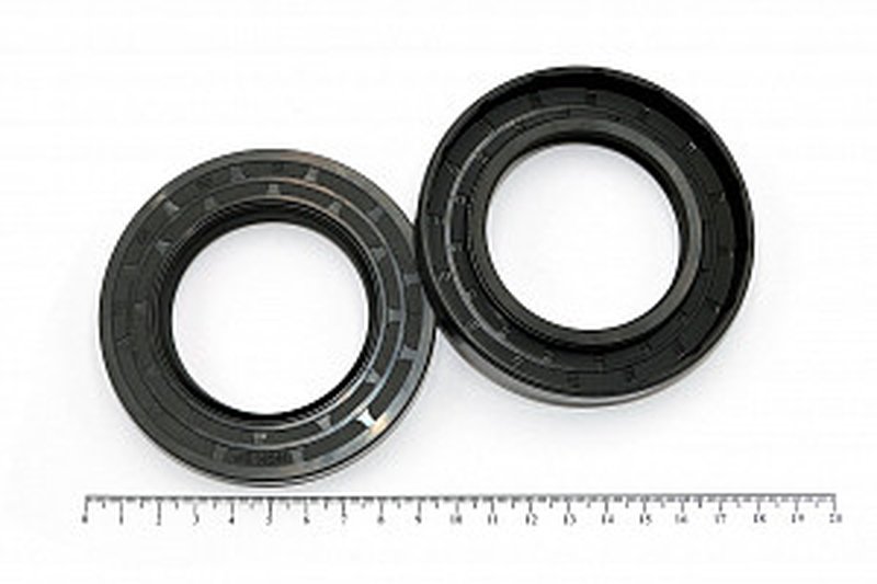 Сальник (манжета армированная) TC 55х90х13 NBR70